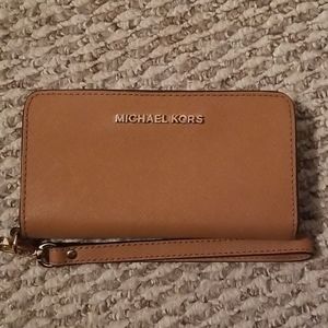 Michael Kors Wallet/Wristlet